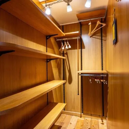 Antica Accademia * Γένοβα